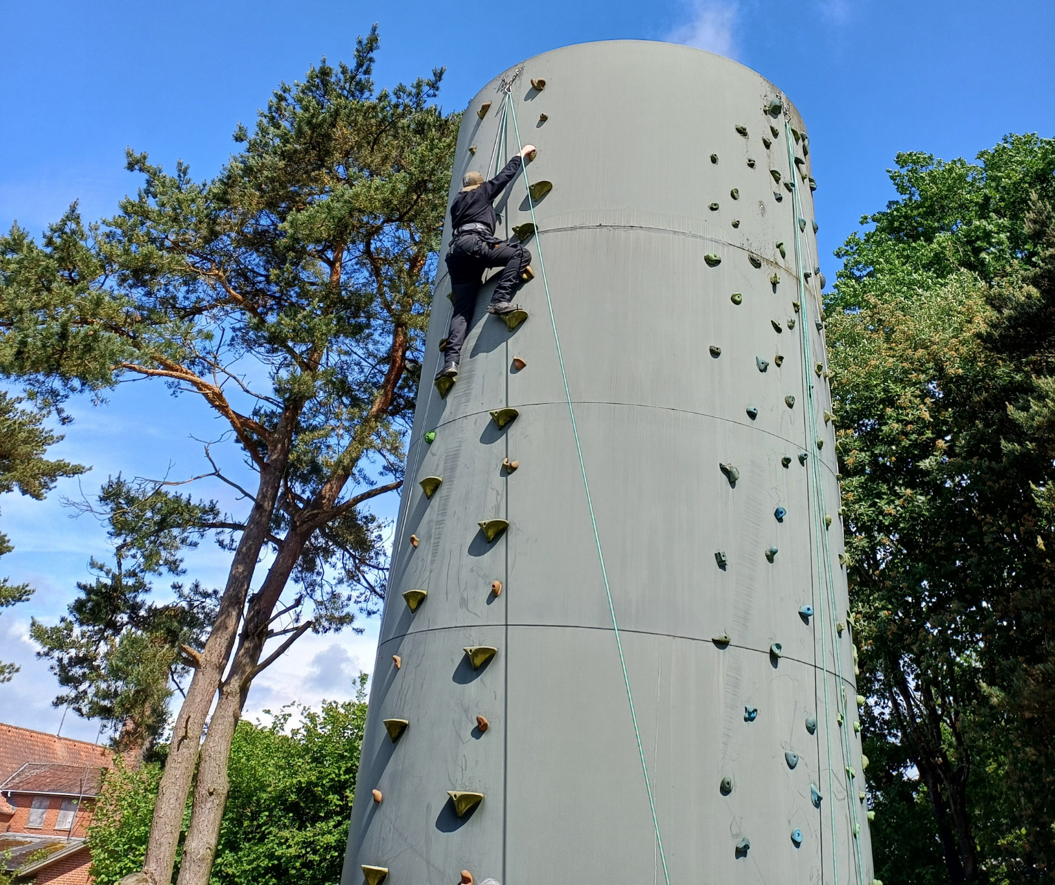 Person på klatrervæg