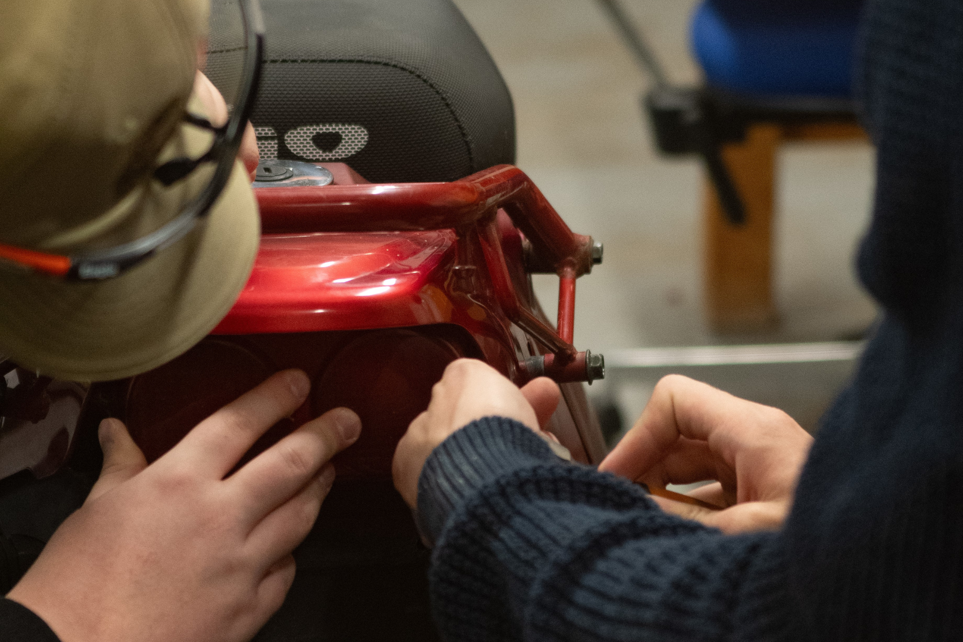 Vi servicerer en knallert