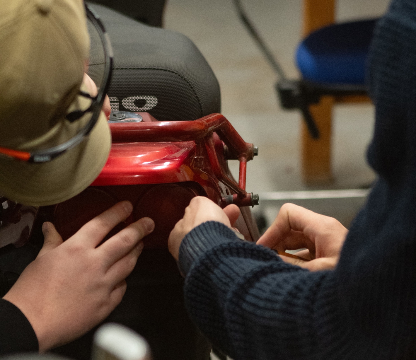 På værkstedet i STU